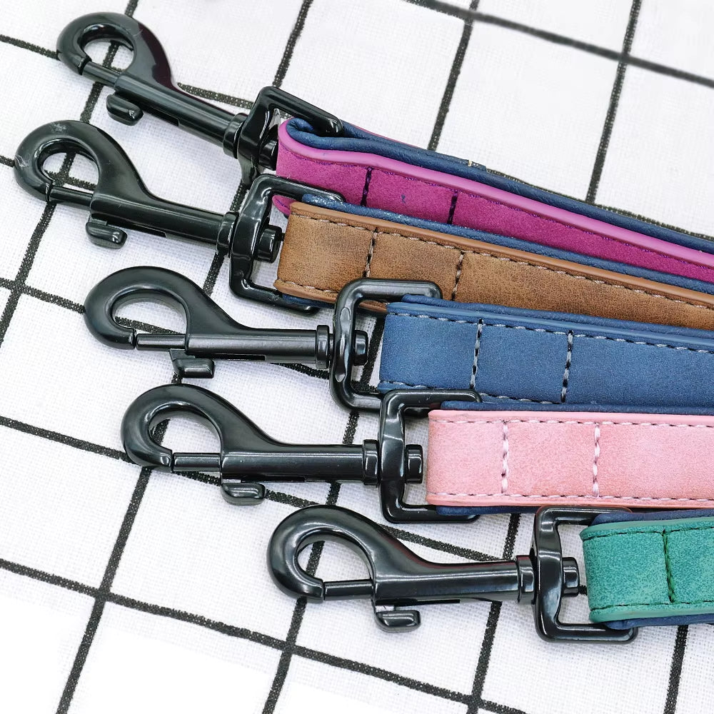 Leder-Hundeleine mit gepolstertem Griff – Ansicht 3